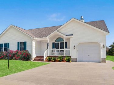 38027 DAVEY JONES BOULEVARD, GREENBACKVILLE, VA 23356