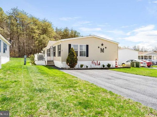 53 QUEEN ELEANOR DRIVE, ELKTON, MD 21921