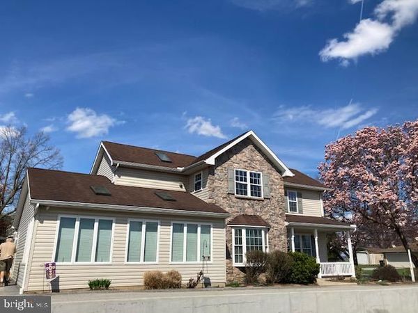 8 & 10 N KINZER ROAD , KINZERS, PA 17535