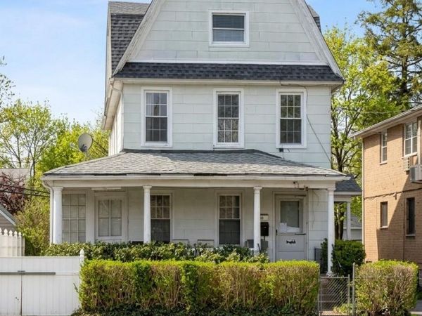 4038 189th Street , Flushing, NY 11358