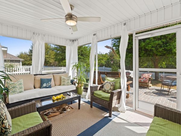 587 Fanny Ann Way, Freeport, FL 32439