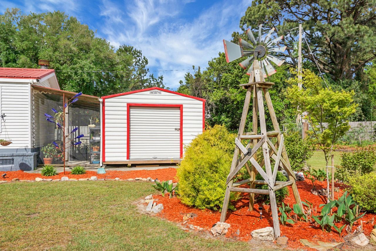 135 General Washington Boulevard Photo 10