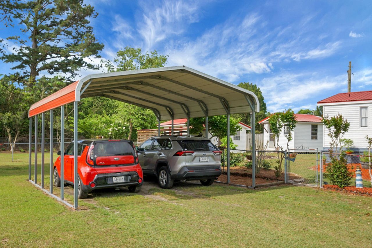 135 General Washington Boulevard Photo 6