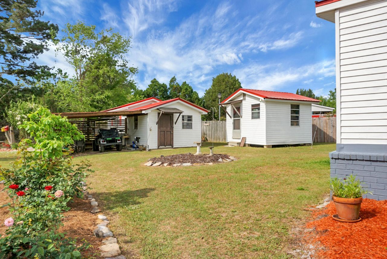 135 General Washington Boulevard Photo 7