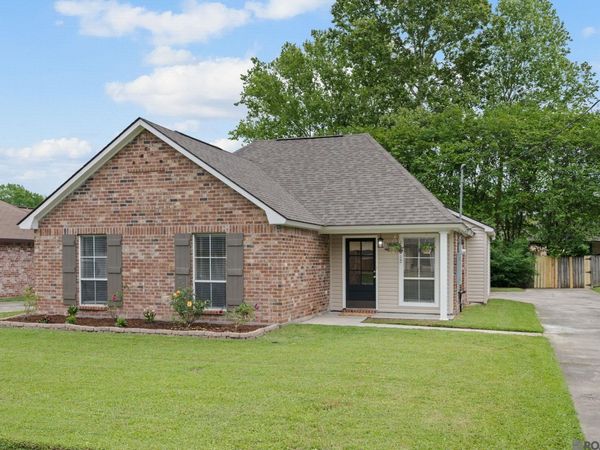 14212 Parkridge Dr, Prairieville, LA 70769