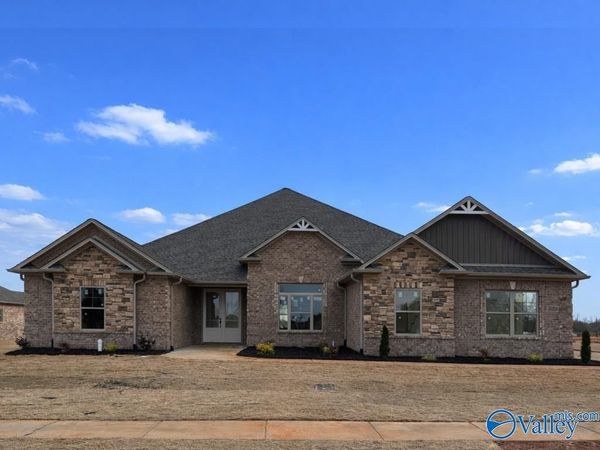 26334 Old Town Drive, Athens, AL 35613