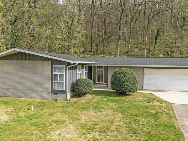 308 Hamilton Drive NE, Fort Payne, AL 35967
