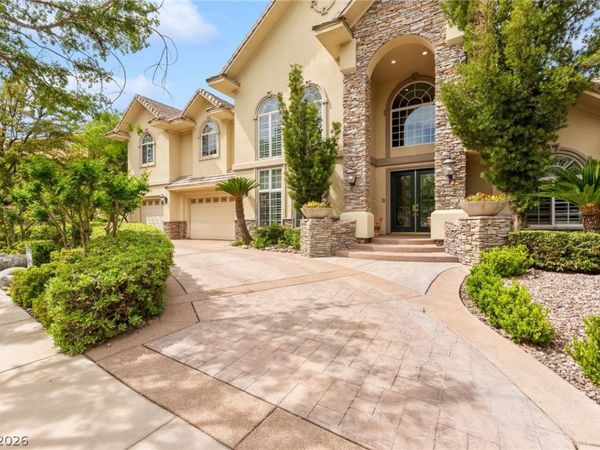 9204 White Tail Drive, Las Vegas, NV 89134