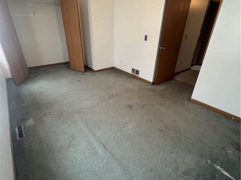 1296 Andrus Street , Akron, OH 44301 Photo 8