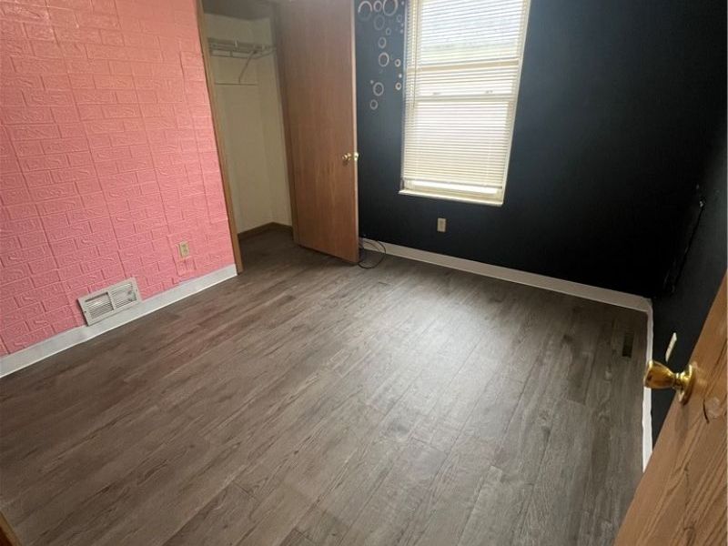 1296 Andrus Street , Akron, OH 44301 Photo 9