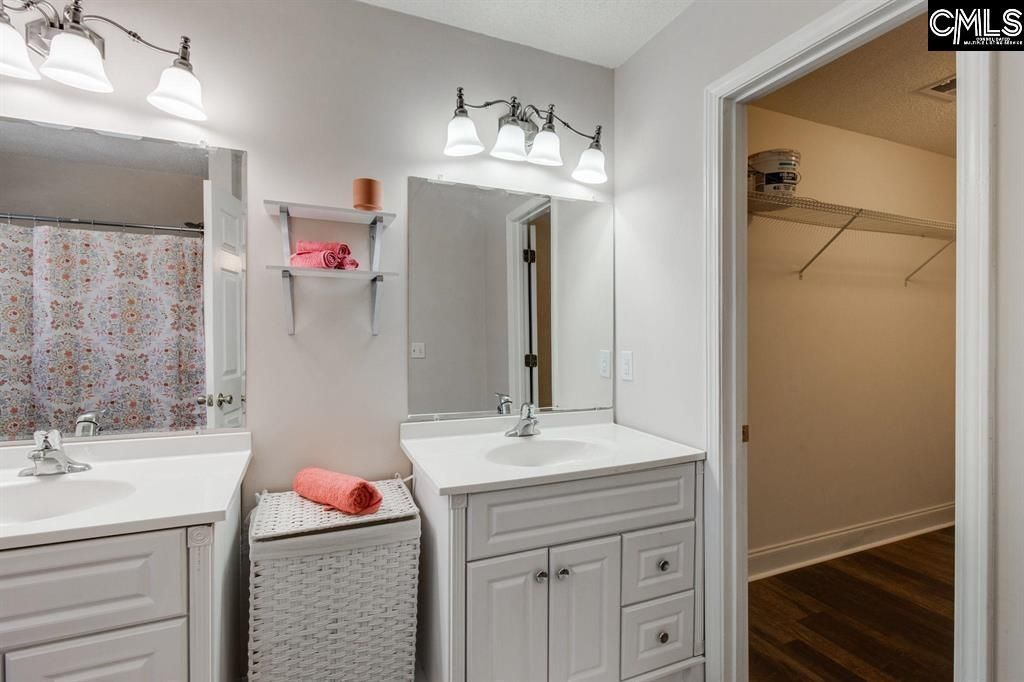 121 Miller Woods Trail Photo 9