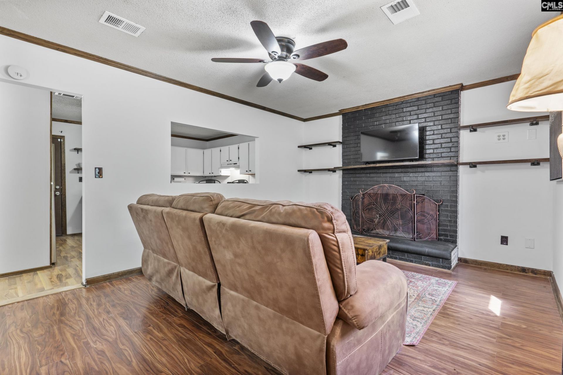 104 Field Mount Road Photo 4