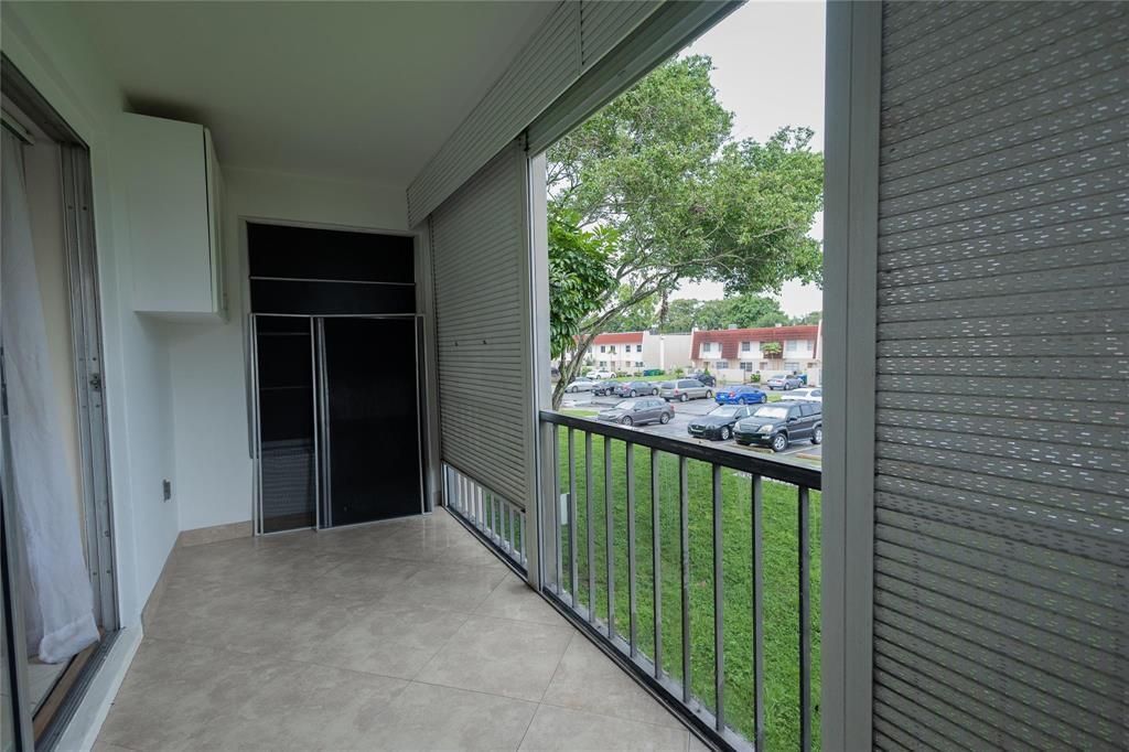 4152 Inverrary Drive, Unit 202, Lauderhill, FL 33319 Photo