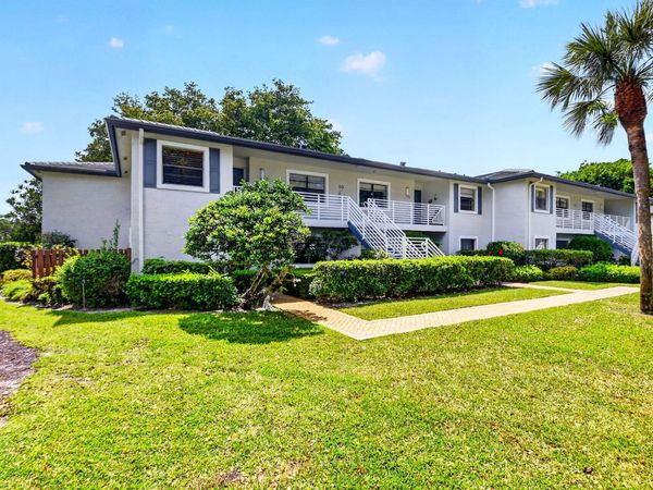 10 Southport Lane, Unit A, Boynton Beach, FL 33436