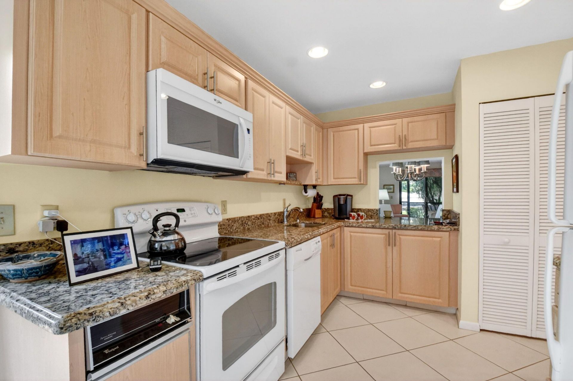10 Southport Lane, Unit A, Boynton Beach, FL 33436 Photo