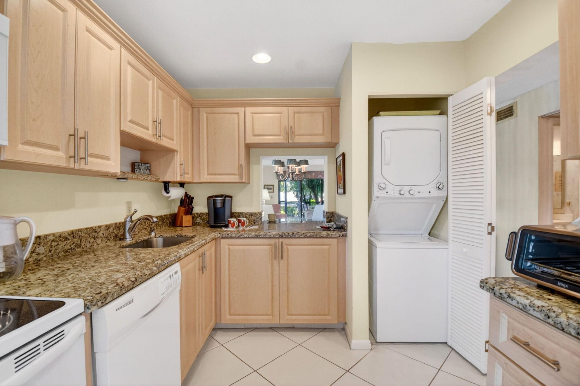 10 Southport Lane, Unit A, Boynton Beach, FL 33436 Photo