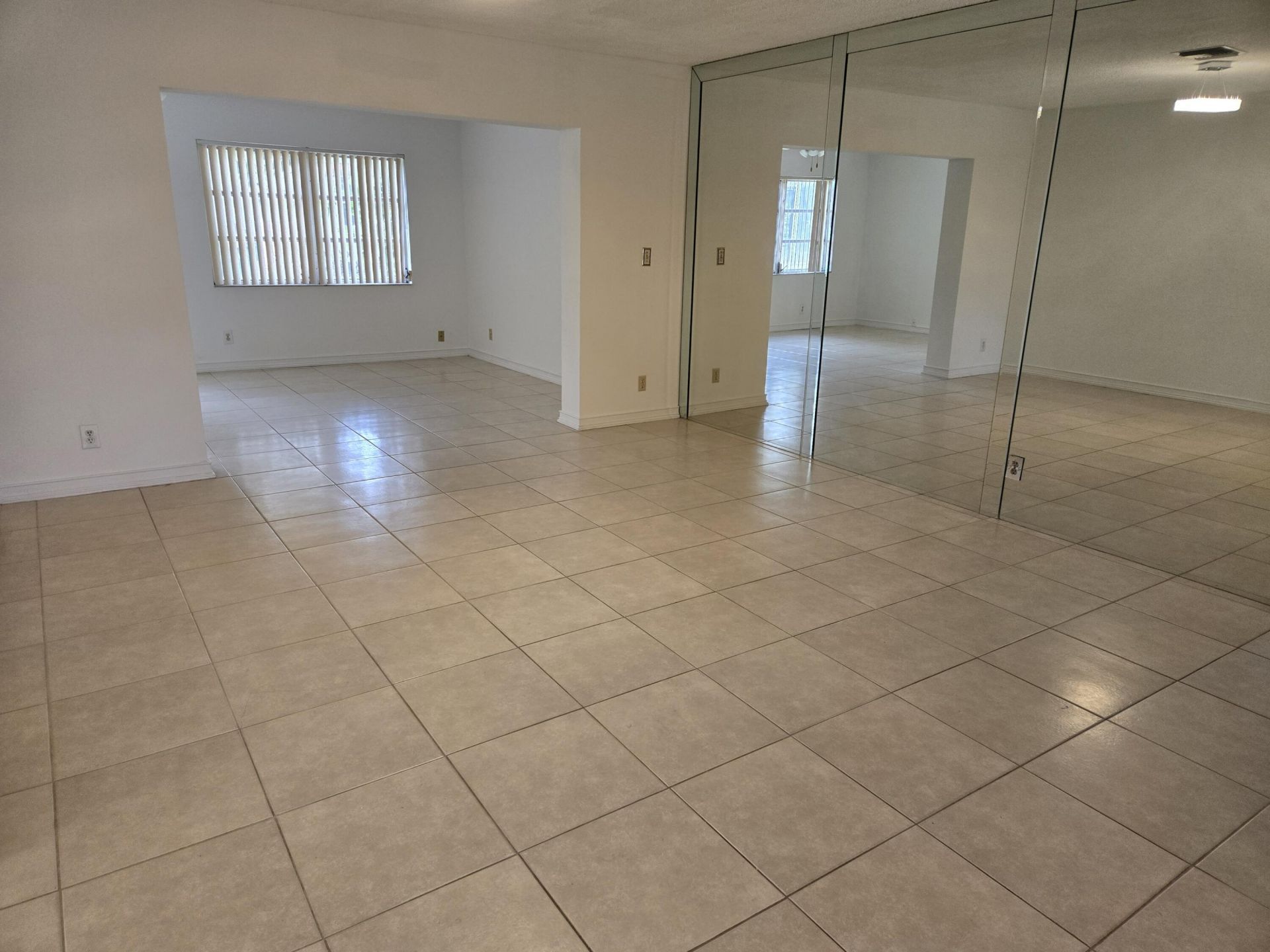 10125 NW 71st Street, Tamarac, FL 33321 Photo