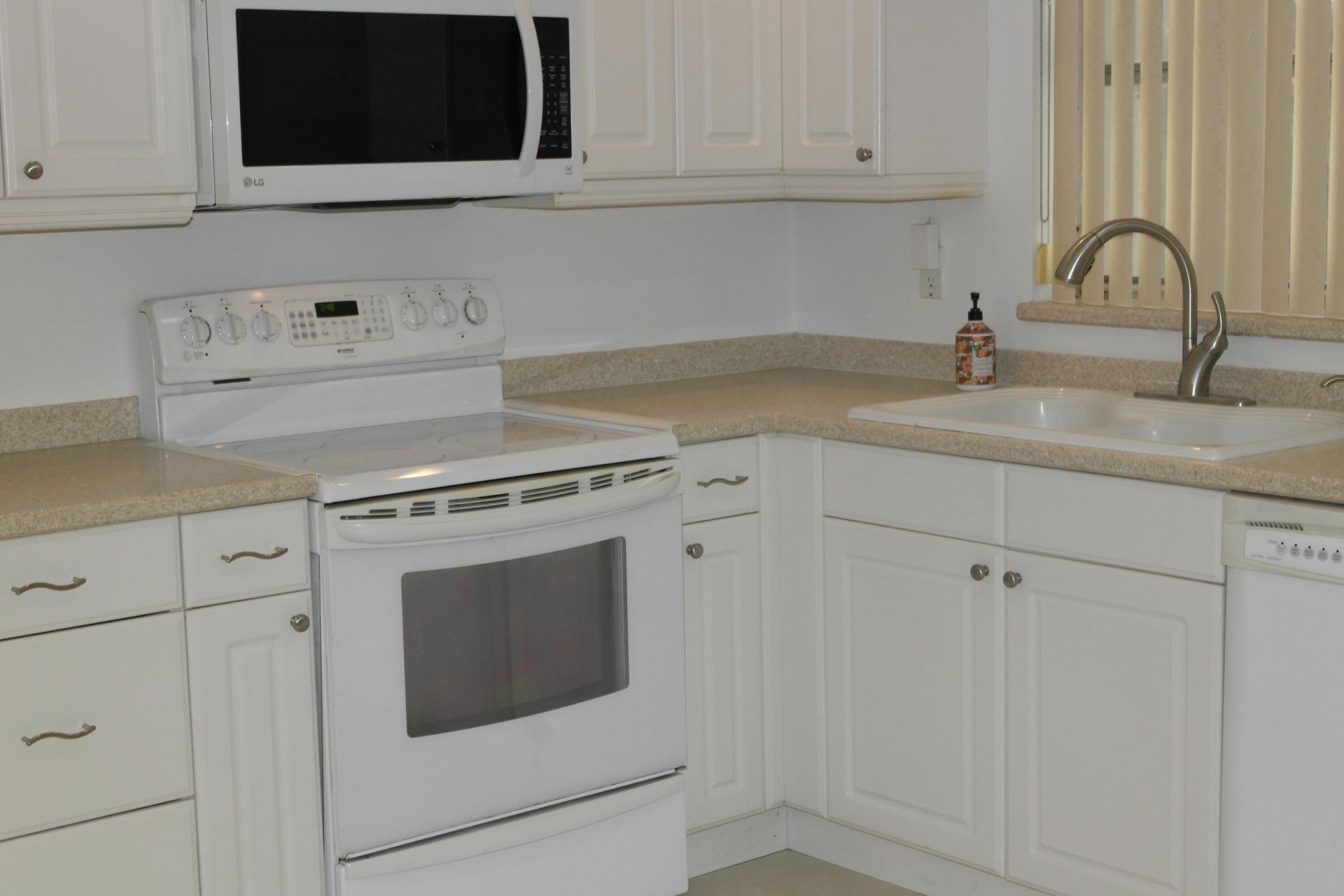 10125 NW 71st Street, Tamarac, FL 33321 Photo