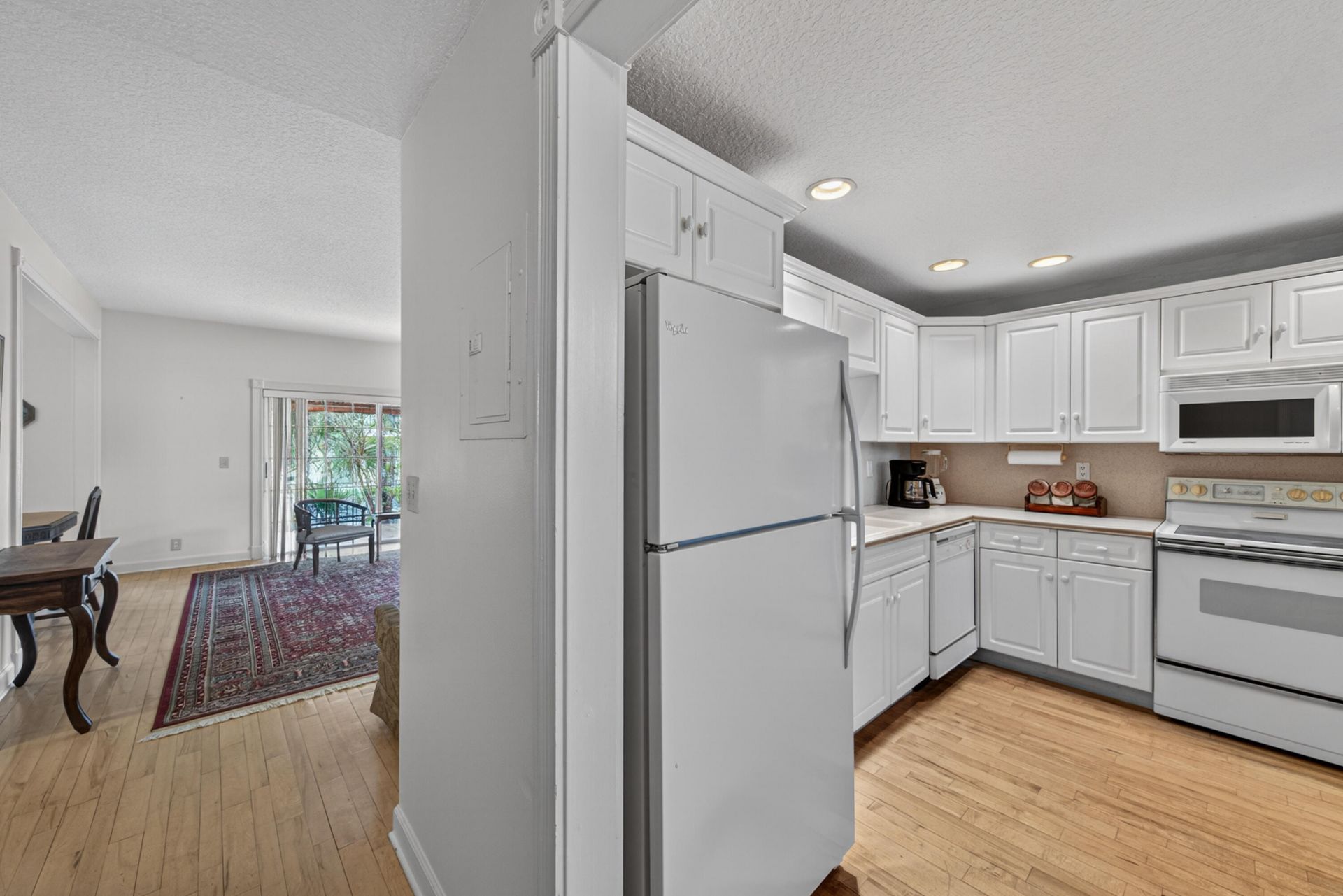 2501 NE 14th Street, Unit 301, Pompano Beach, FL 33062 Photo