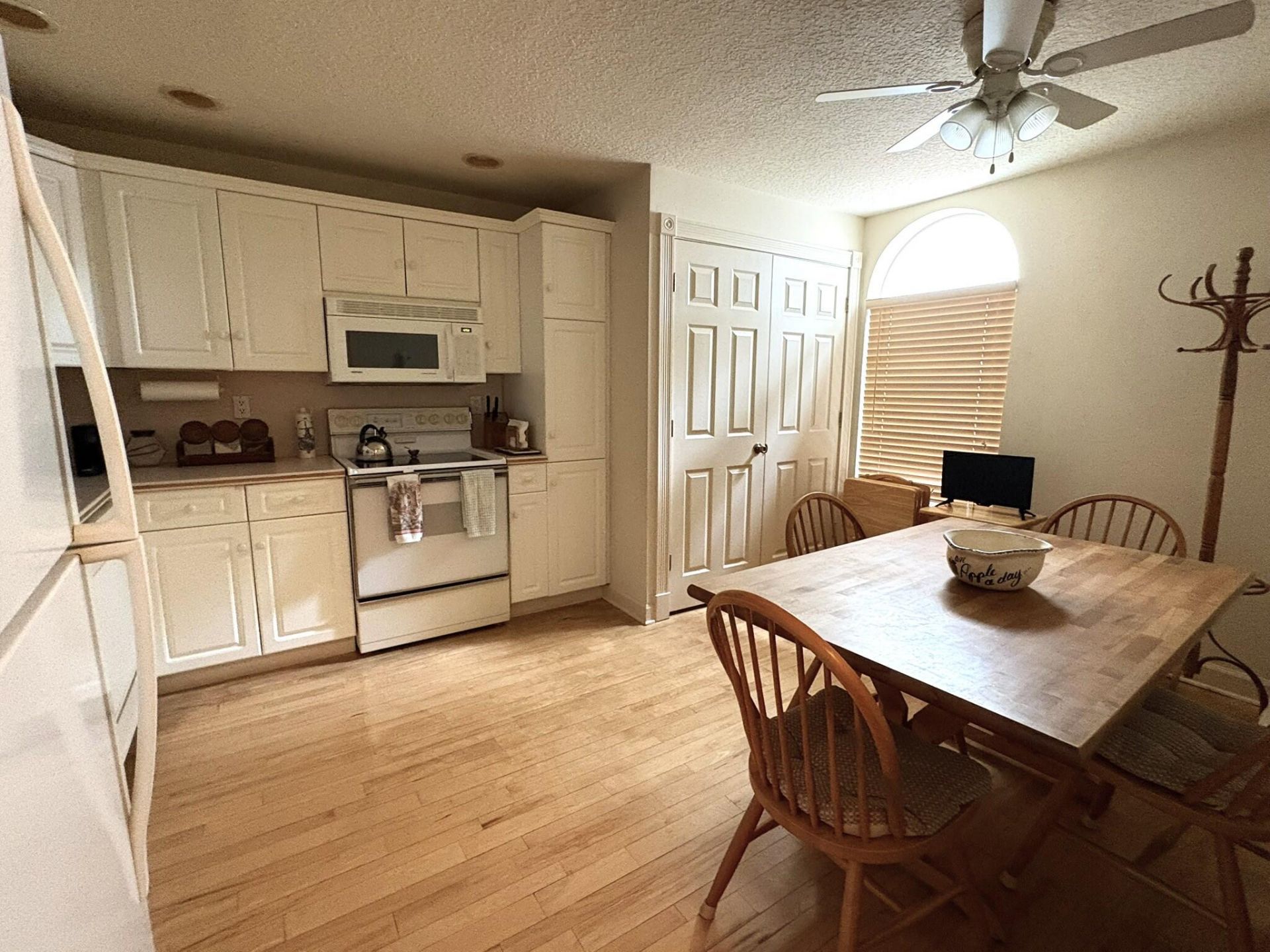 2501 NE 14th Street, Unit 301, Pompano Beach, FL 33062 Photo