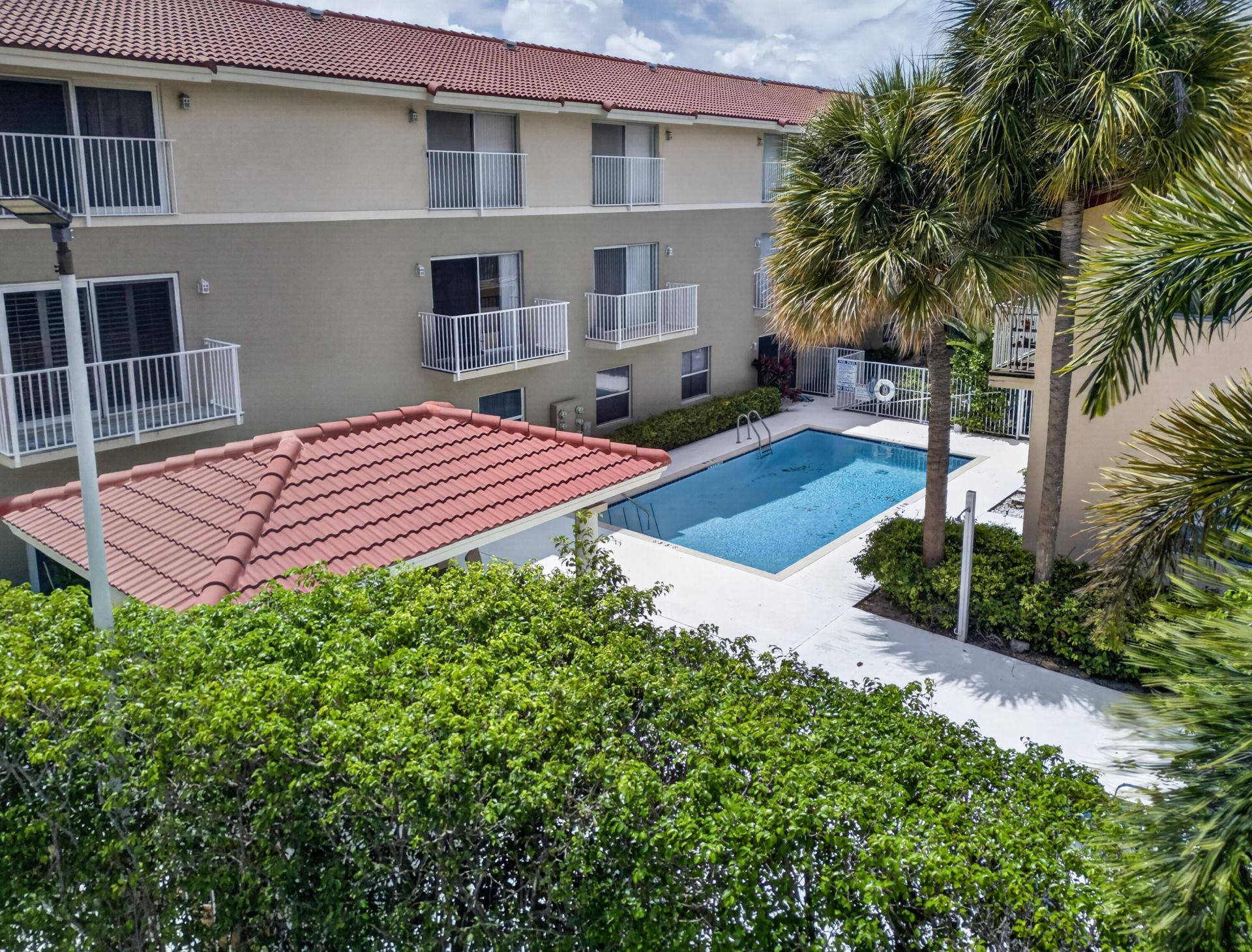 2501 NE 14th Street, Unit 301, Pompano Beach, FL 33062 Photo