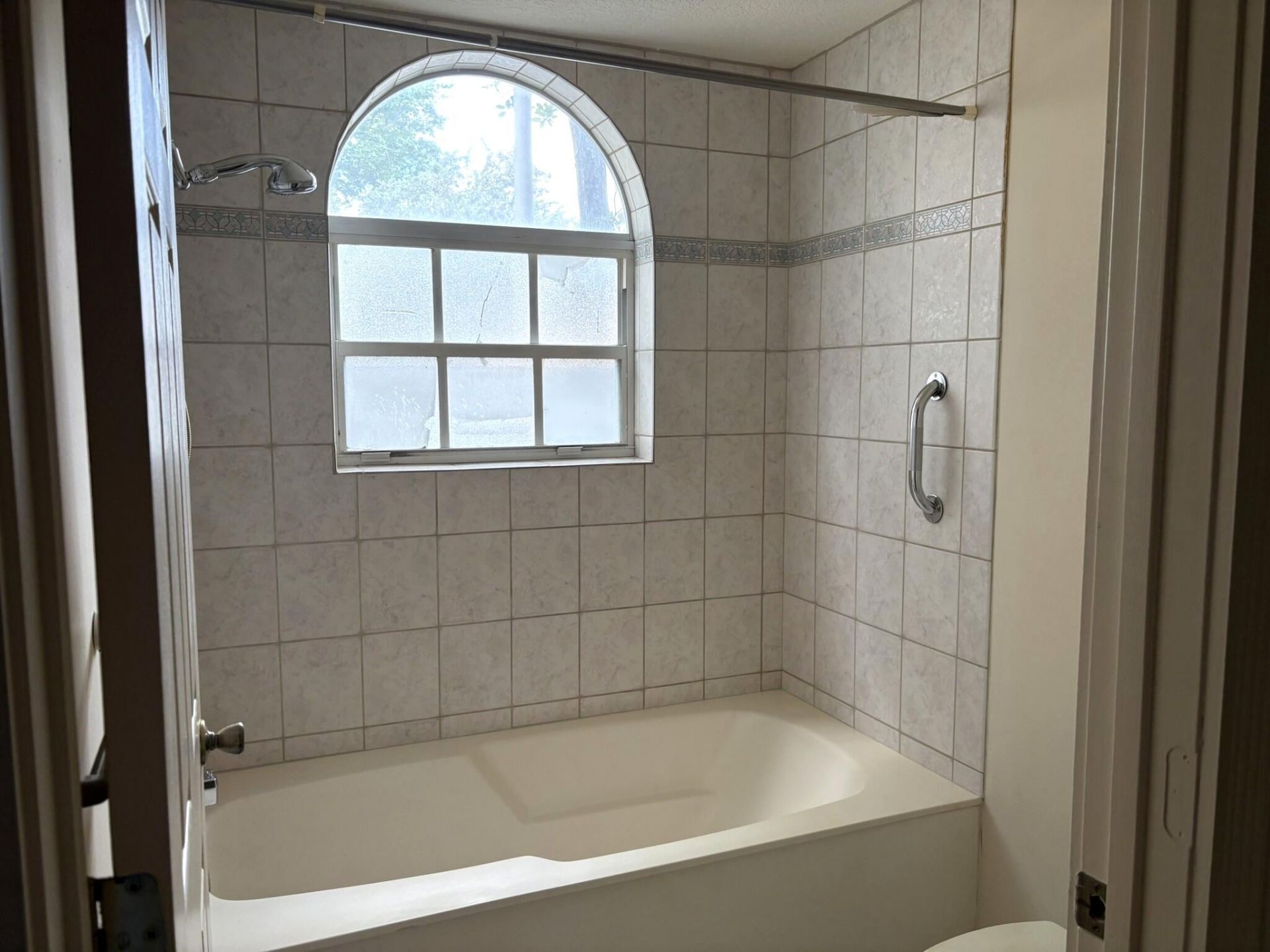 2501 NE 14th Street, Unit 301, Pompano Beach, FL 33062 Photo