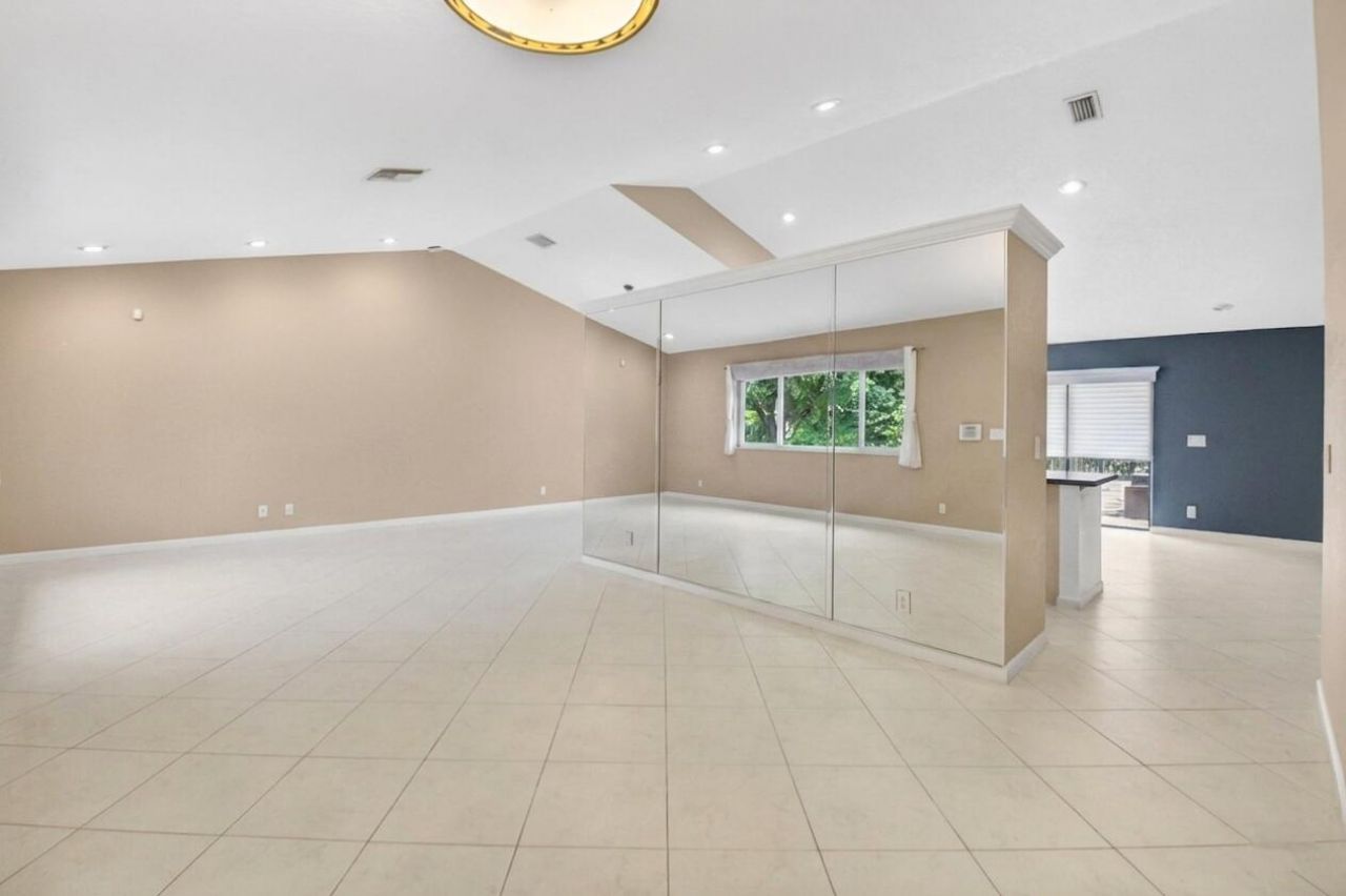 9577 Majestic Way, Boynton Beach, FL 33437 Photo