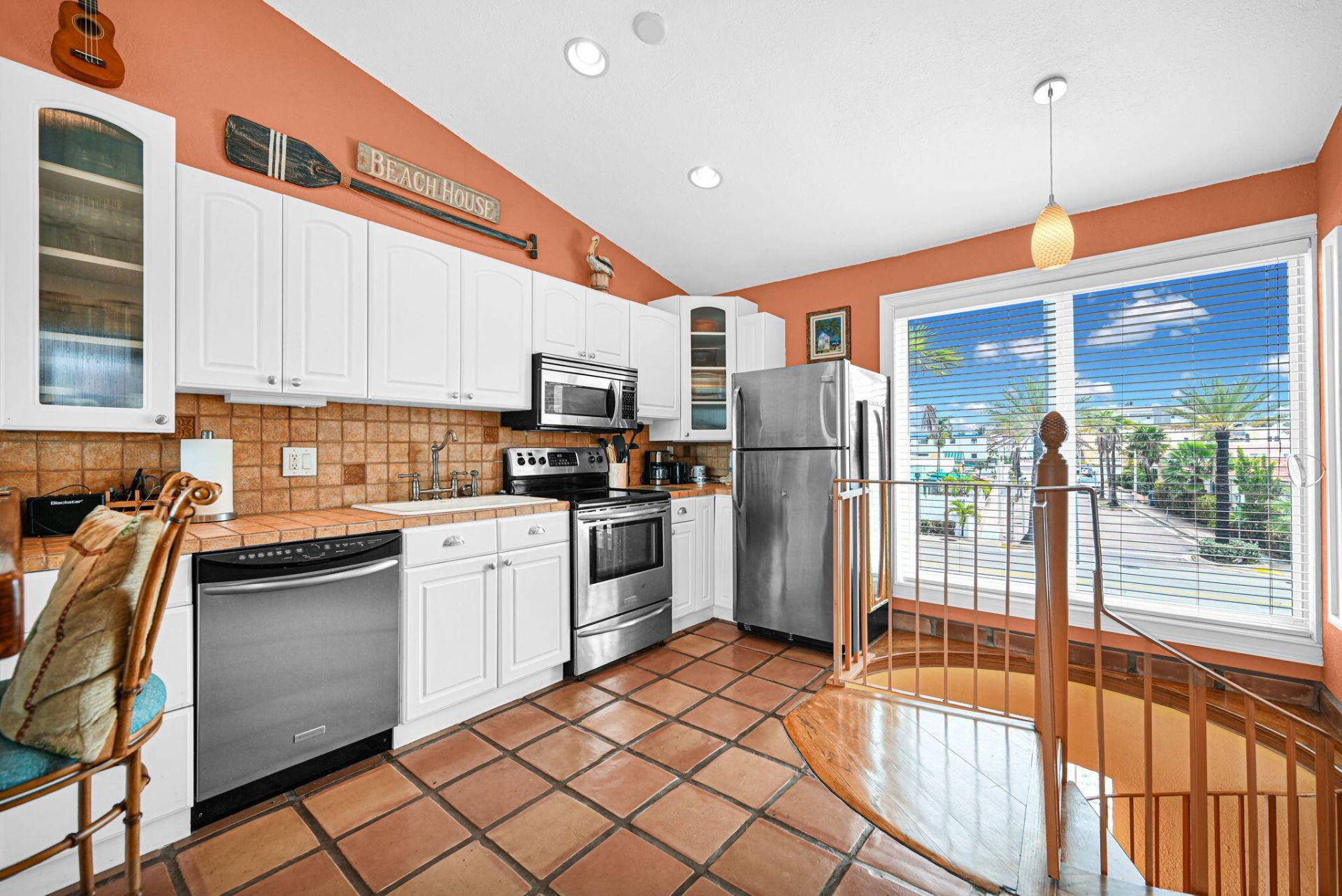 1800 N Ocean Drive, Unit 204, Hollywood, FL 33019 Photo