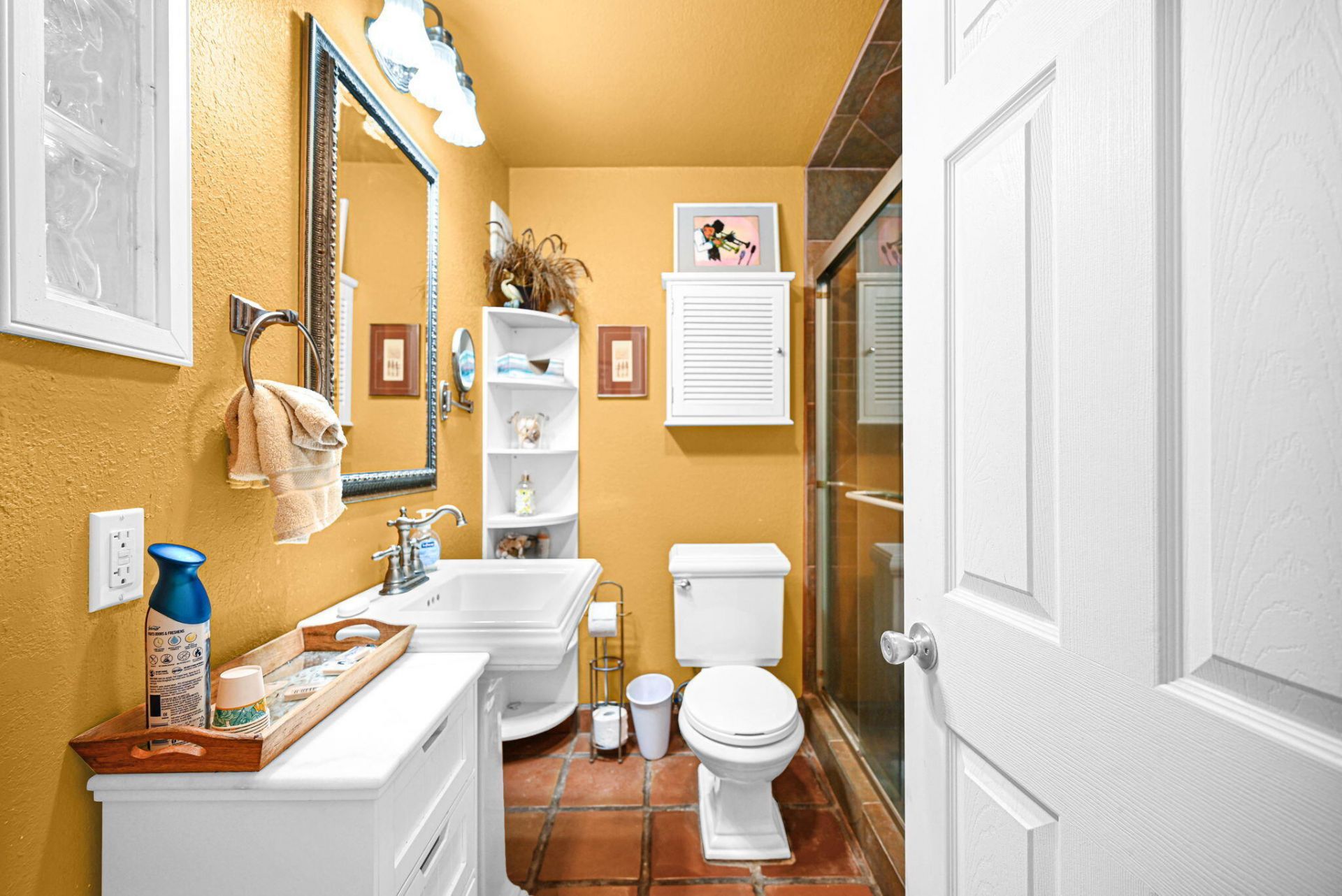 1800 N Ocean Drive, Unit 204, Hollywood, FL 33019 Photo