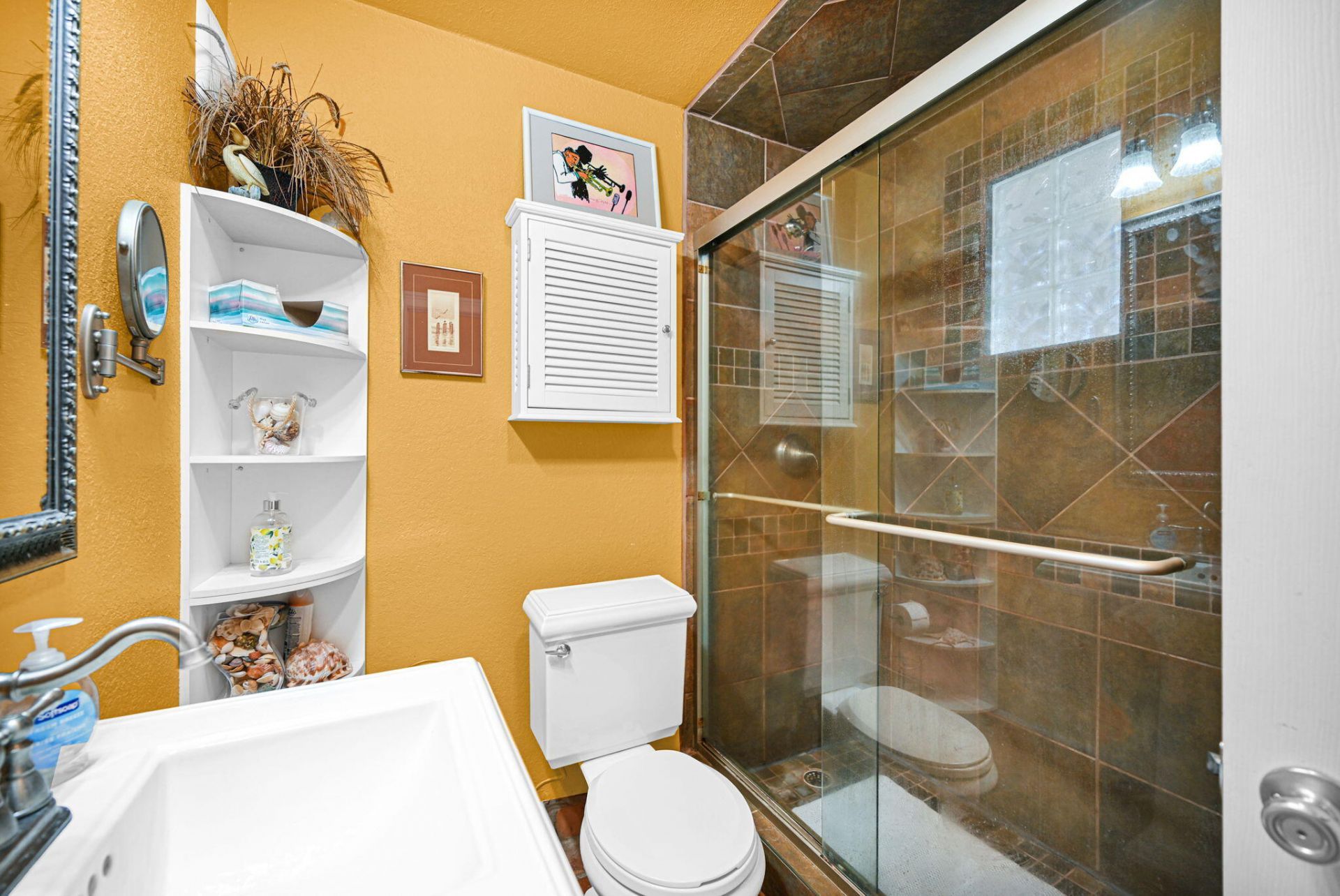 1800 N Ocean Drive, Unit 204, Hollywood, FL 33019 Photo