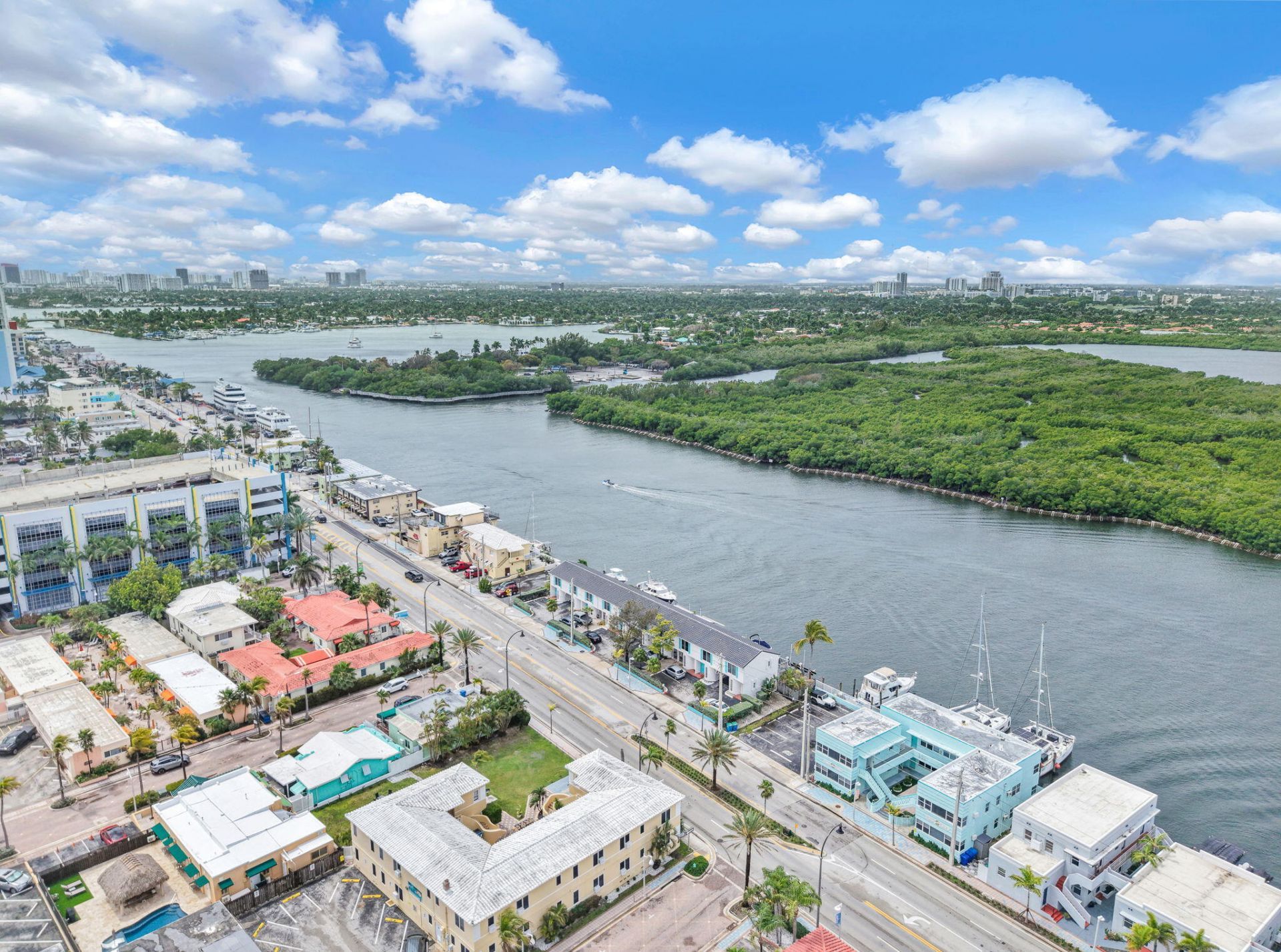 1800 N Ocean Drive, Unit 204, Hollywood, FL 33019 Photo