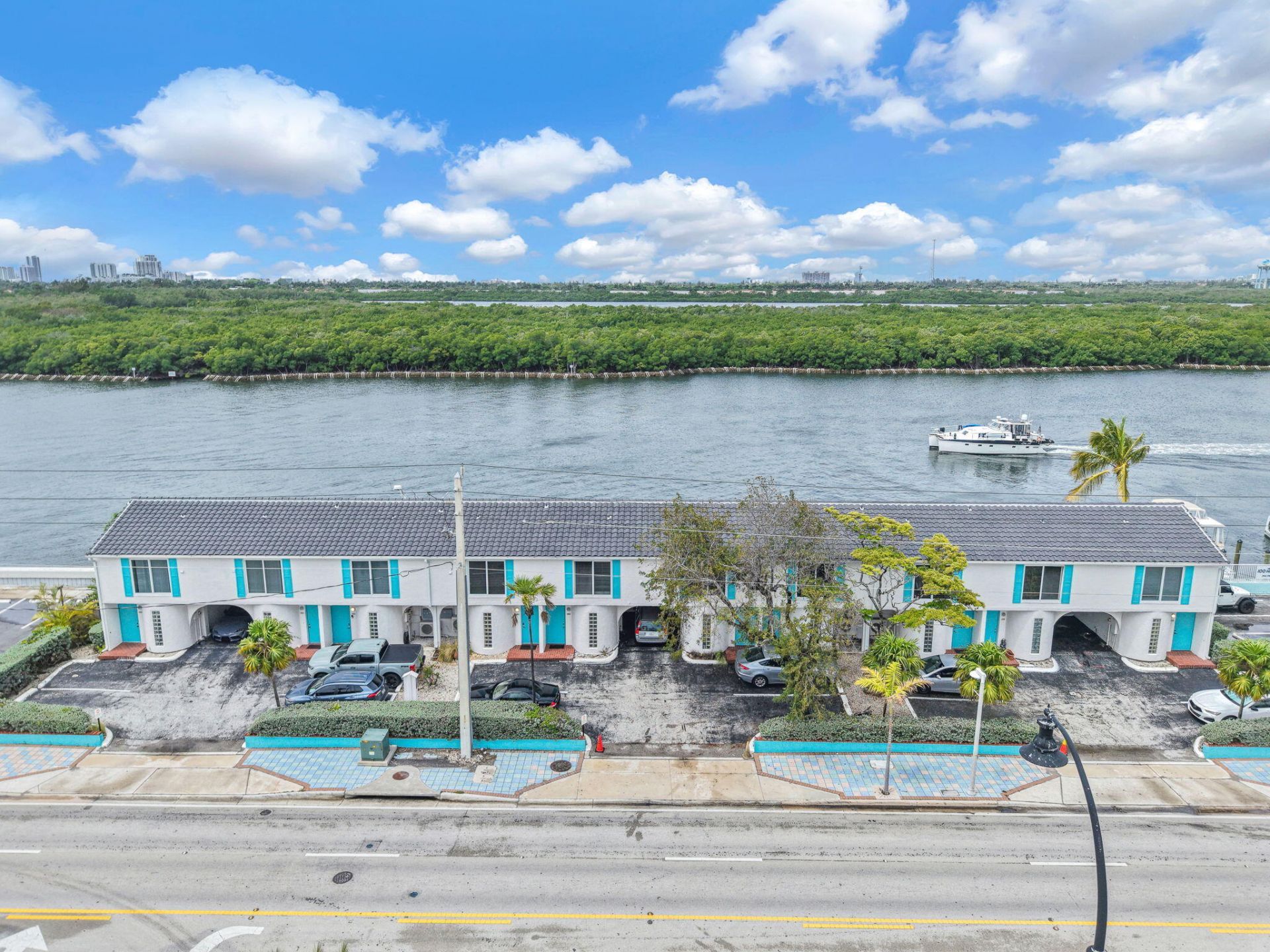 1800 N Ocean Drive, Unit 204, Hollywood, FL 33019 Photo