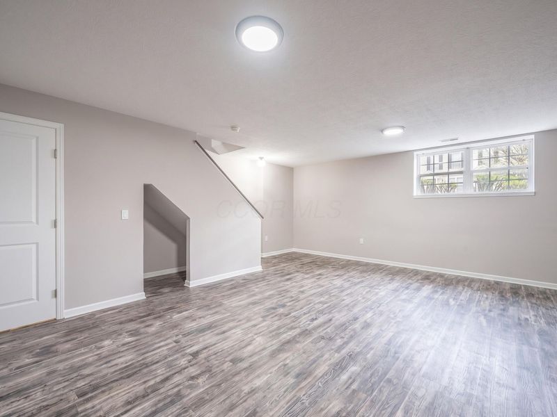 6353 Needletail Road, Unit 24, Columbus, OH 43230 Photo 28