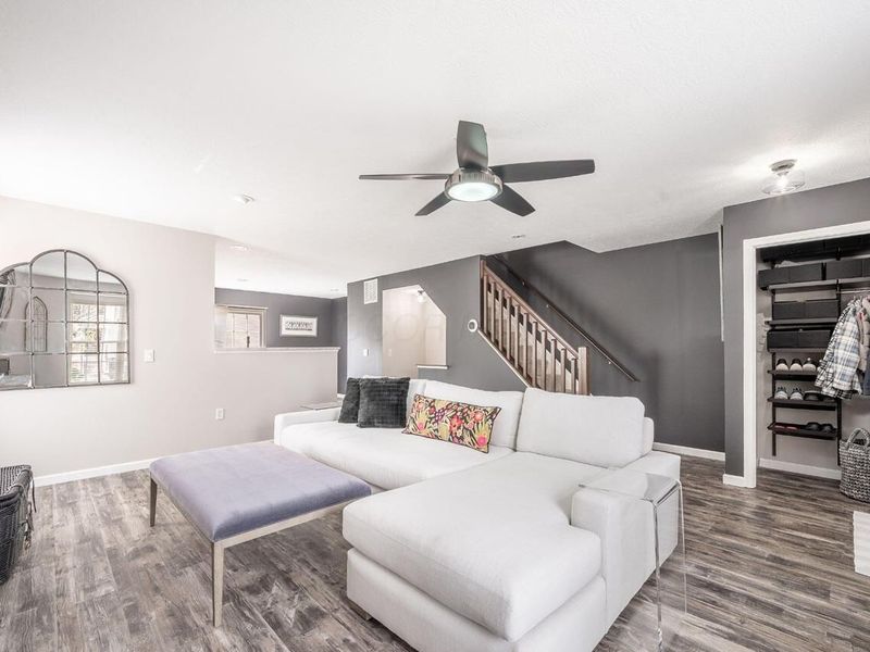 6353 Needletail Road , Unit 24, Columbus, OH 43230 Photo 7