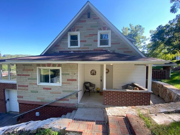 149 Old Detour, SOAK CREEK, WV 25921