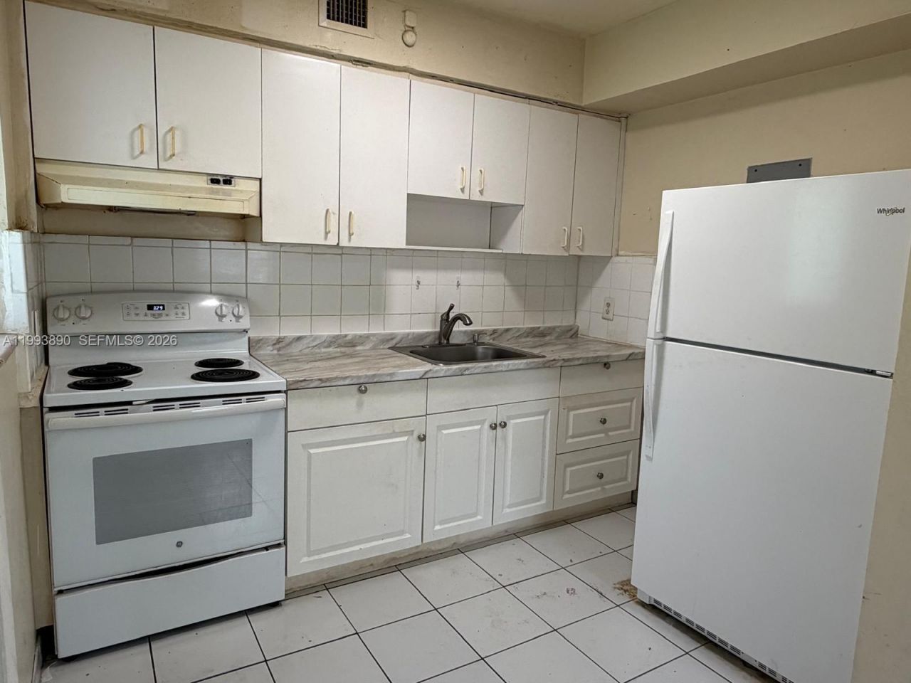 6371 SW 34th St, Miami, FL 33155 Photo