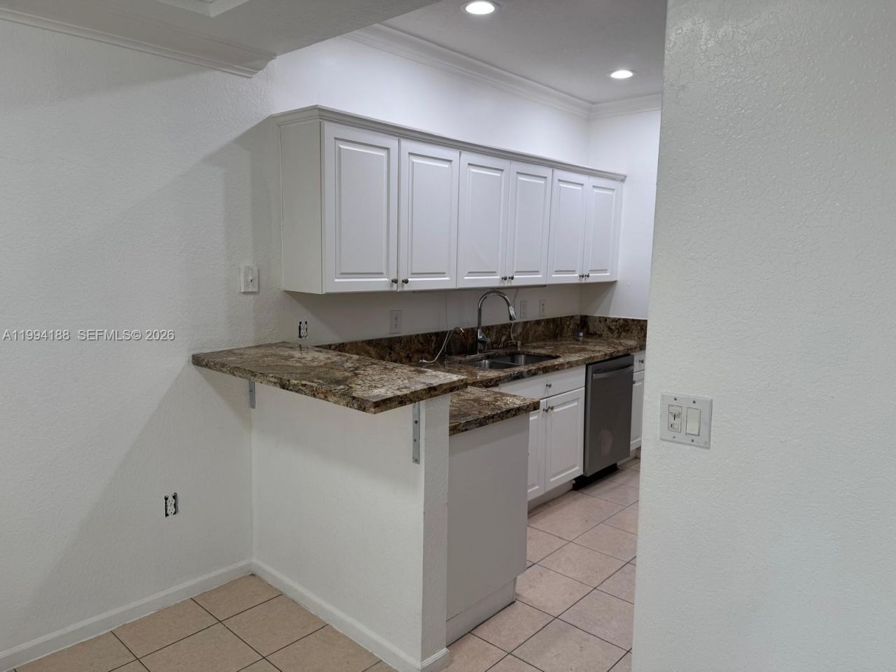 650 NW 170th Ter, Unit 650, Pembroke Pines, FL 33028 Photo