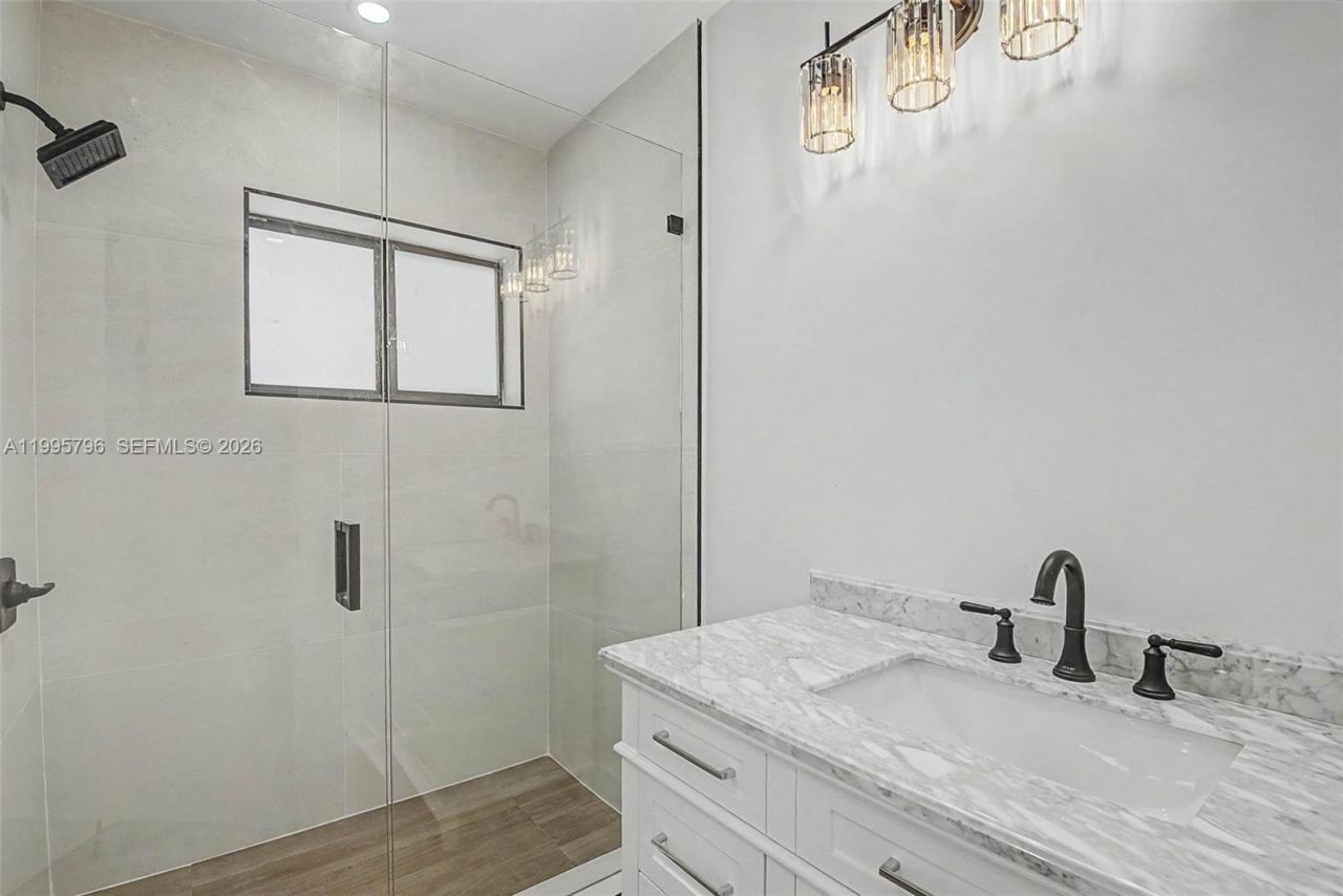 17050 SW 83rd Ave , Palmetto Bay, FL 33157 Photo