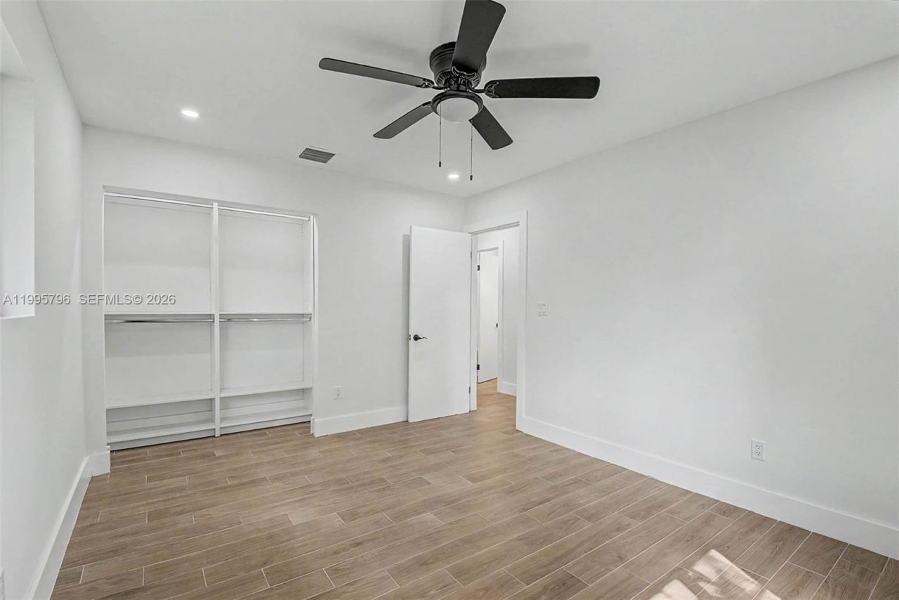 17050 SW 83rd Ave , Palmetto Bay, FL 33157 Photo