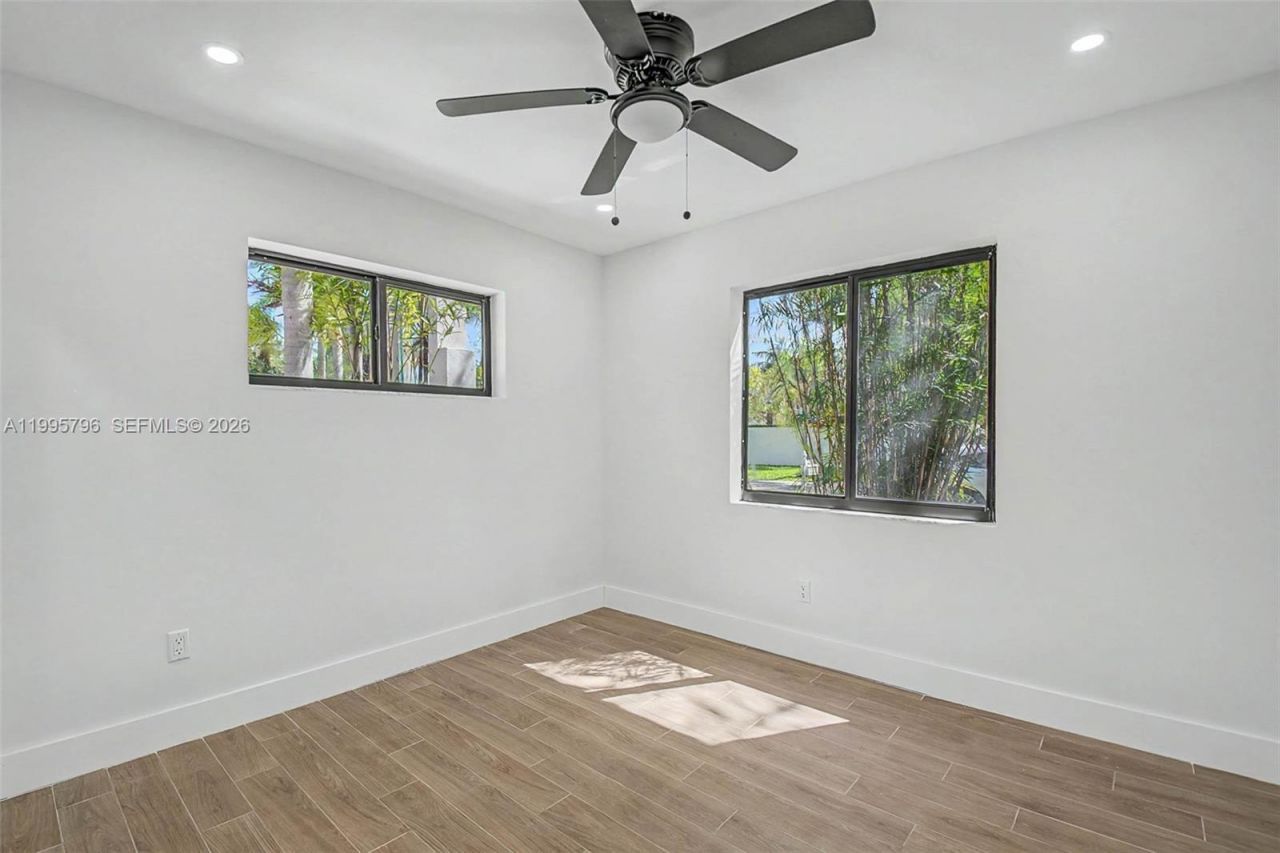 17050 SW 83rd Ave , Palmetto Bay, FL 33157 Photo