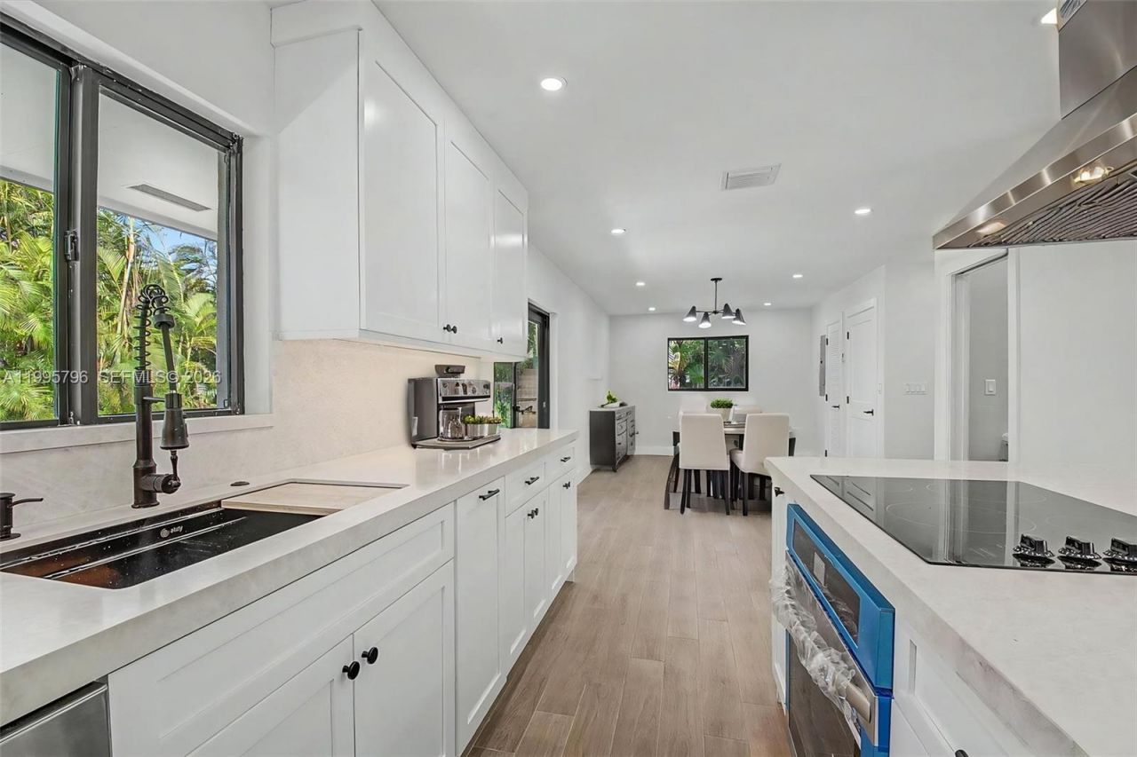 17050 SW 83rd Ave , Palmetto Bay, FL 33157 Photo