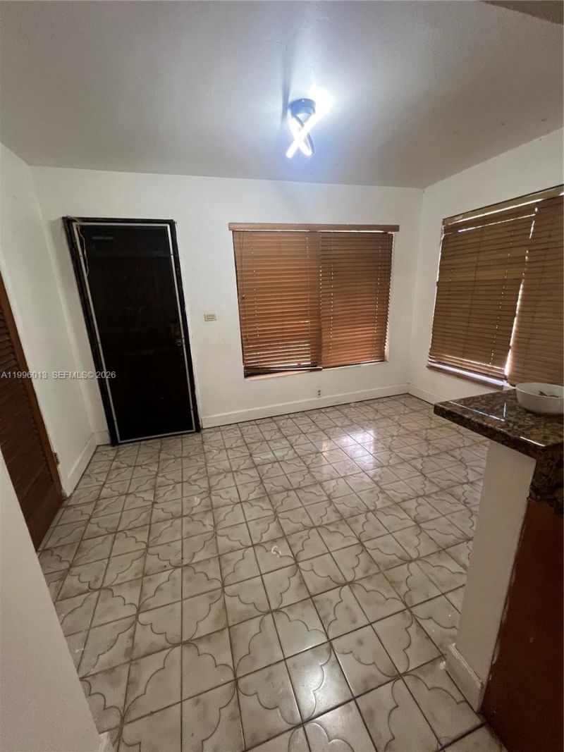 341 Aladdin St, Opa Locka, FL 33054 Photo