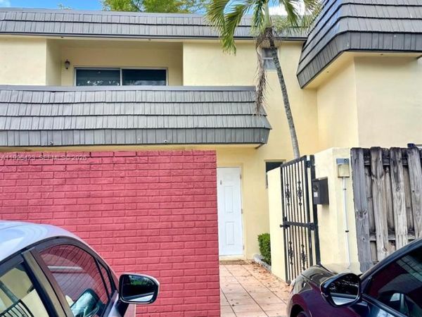 8423 SW 137th Ave, Unit 8423, Miami, FL 33183