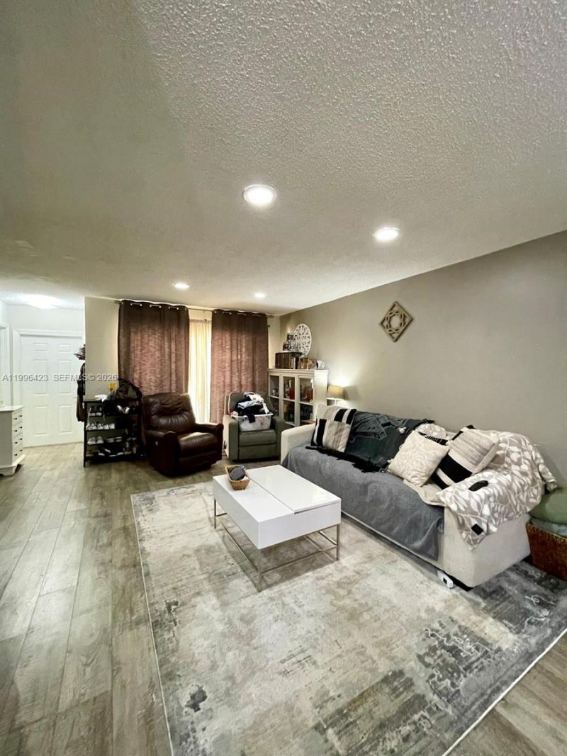 8423 SW 137th Ave, Unit 8423, Miami, FL 33183 Photo