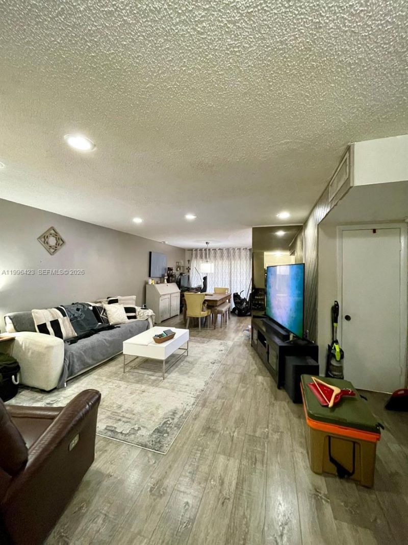 8423 SW 137th Ave, Unit 8423, Miami, FL 33183 Photo