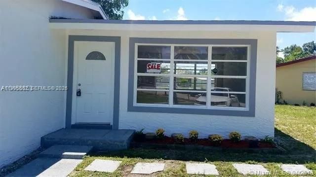 1218 NW 15th St, Fort Lauderdale, FL 33311 Photo