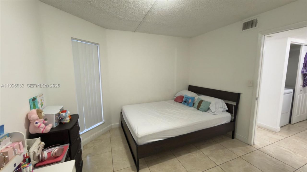 7610 Westwood Dr , Unit 109, Tamarac, FL 33321 Photo