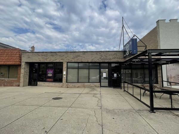 7710-14 W Belmont Avenue , Chicago, IL 60634