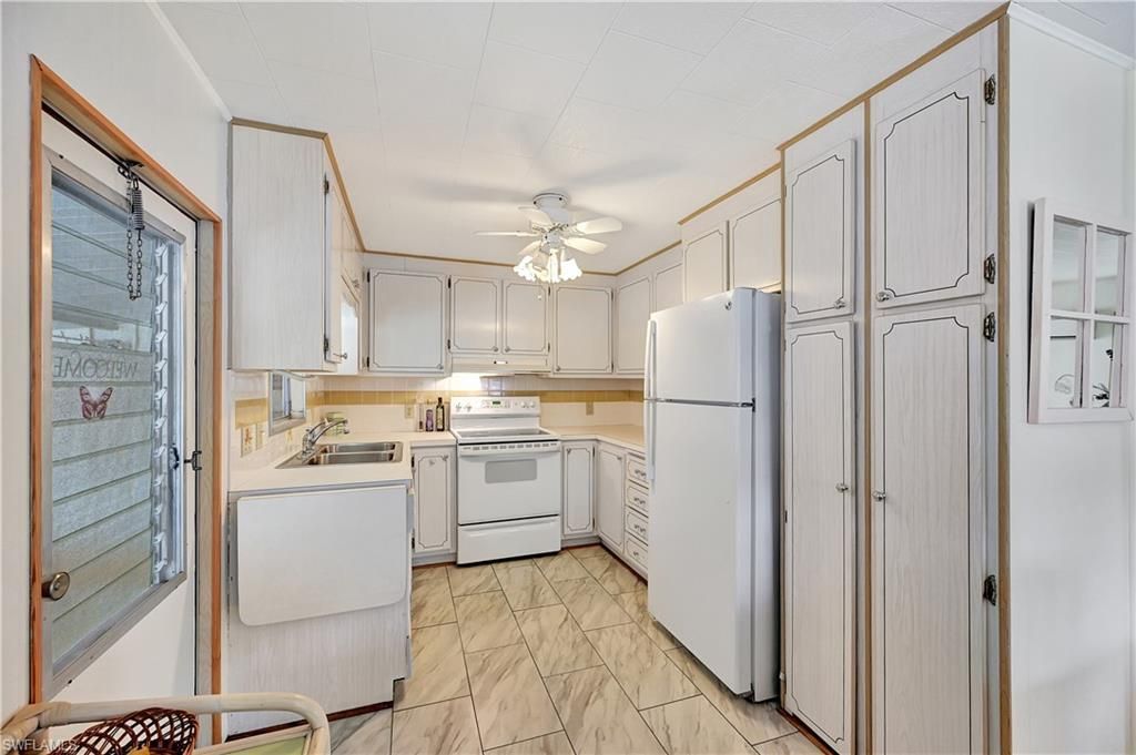 114 Enchanting Blvd, Naples, FL 34112 Photo