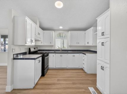 402 Colin Kelly Dr, Roseville, CA 95747 Photo